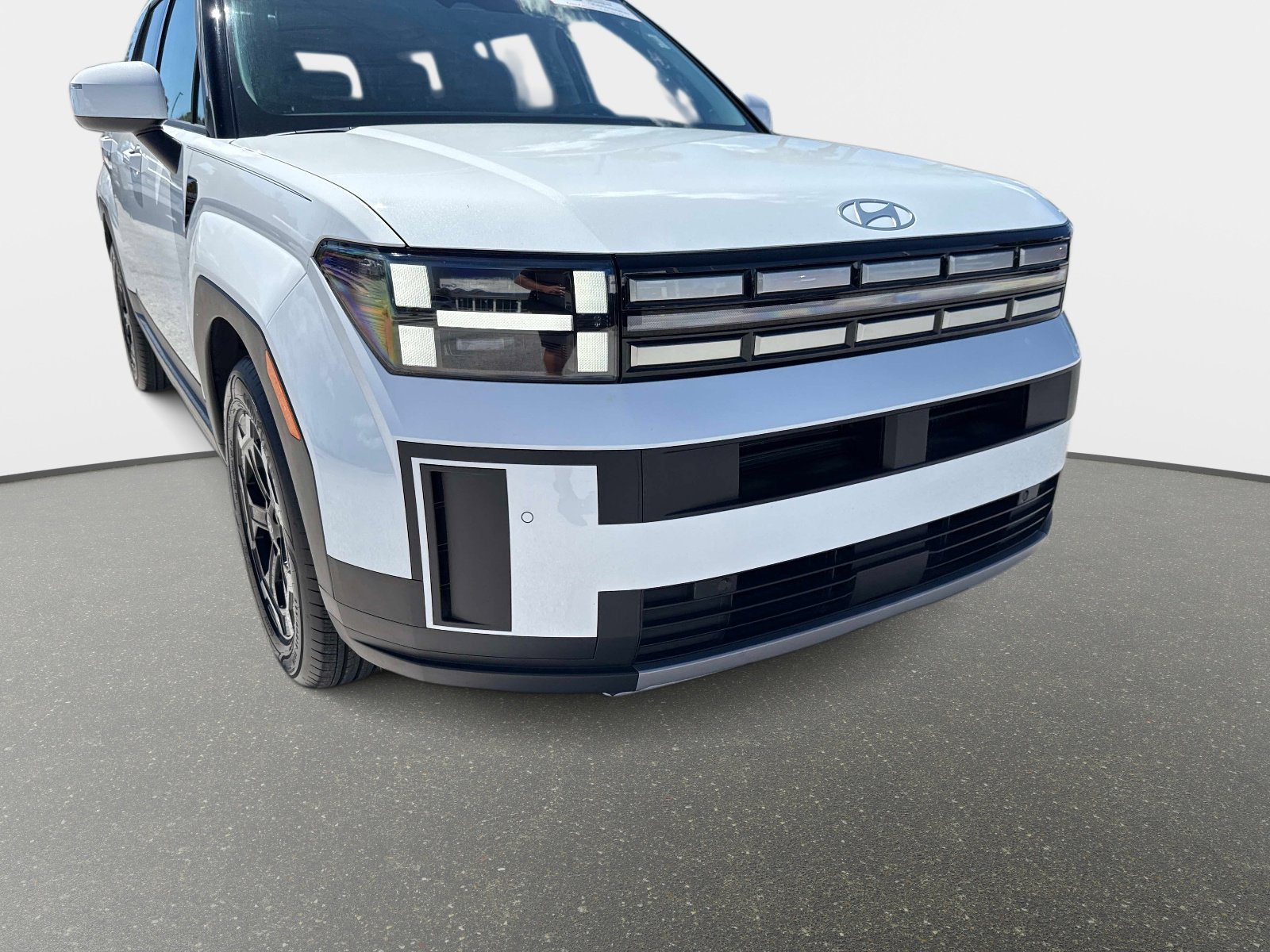 Used 2025 Hyundai Santa Fe SEL image 8