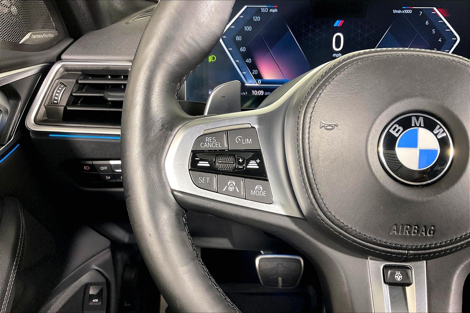 Used 2024 BMW 430i xDrive Coupe w/ M Sport Package AWD/4WD image 16