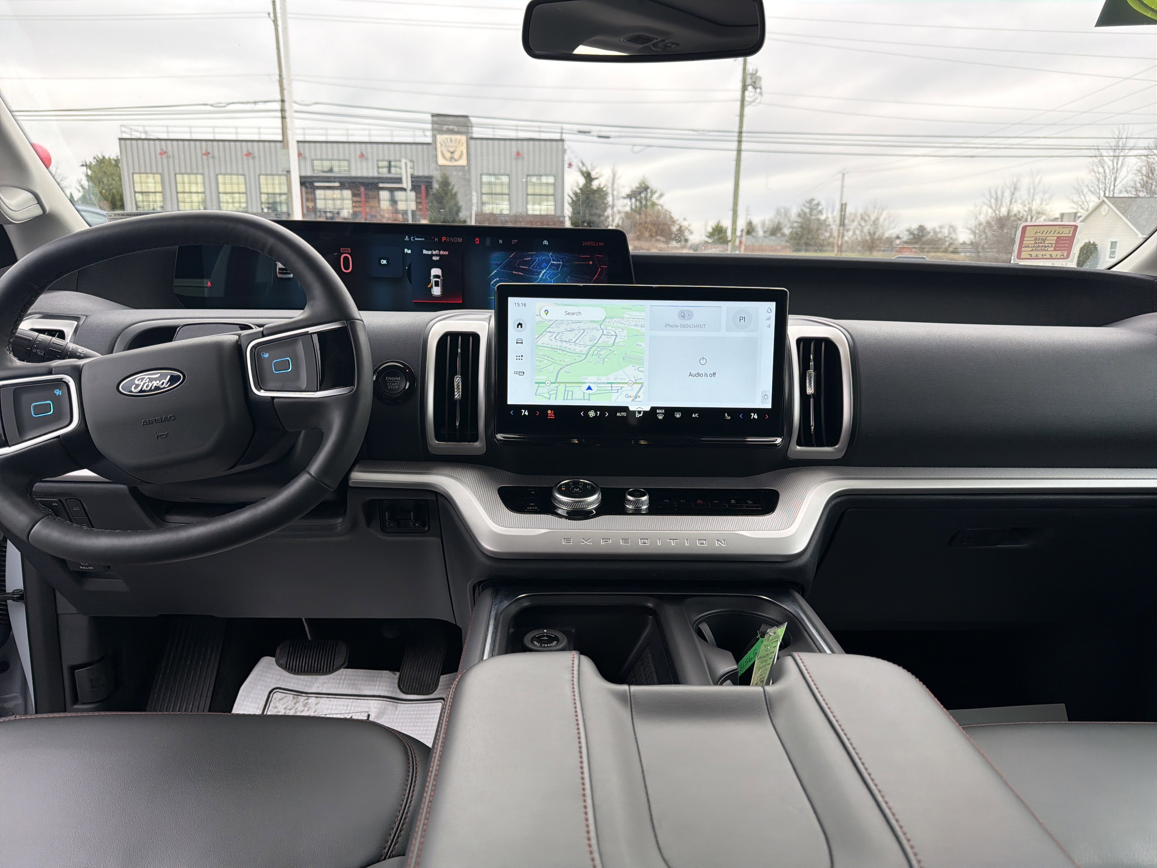 Used 2025 Ford Expedition Max Active image 15