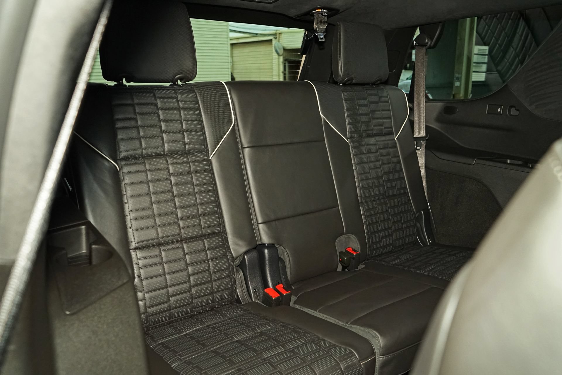 Used 2025 Cadillac Escalade V AWD/4WD image 43