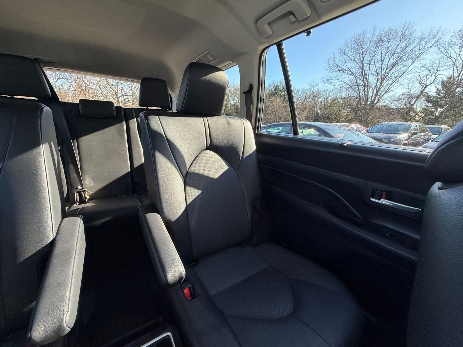 Used 2025 Toyota Grand Highlander FWD image 38