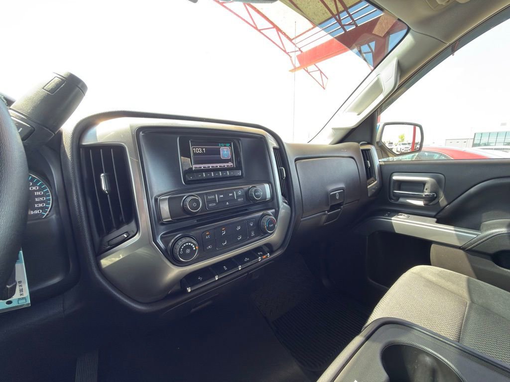 Used 2015 Chevrolet Silverado 1500 LT w/ LT Plus Package RWD image 18