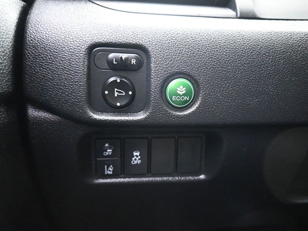 Used 2019 Honda Pilot LX image 24