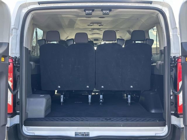 Used 2023 Ford Transit 350 XLT image 14