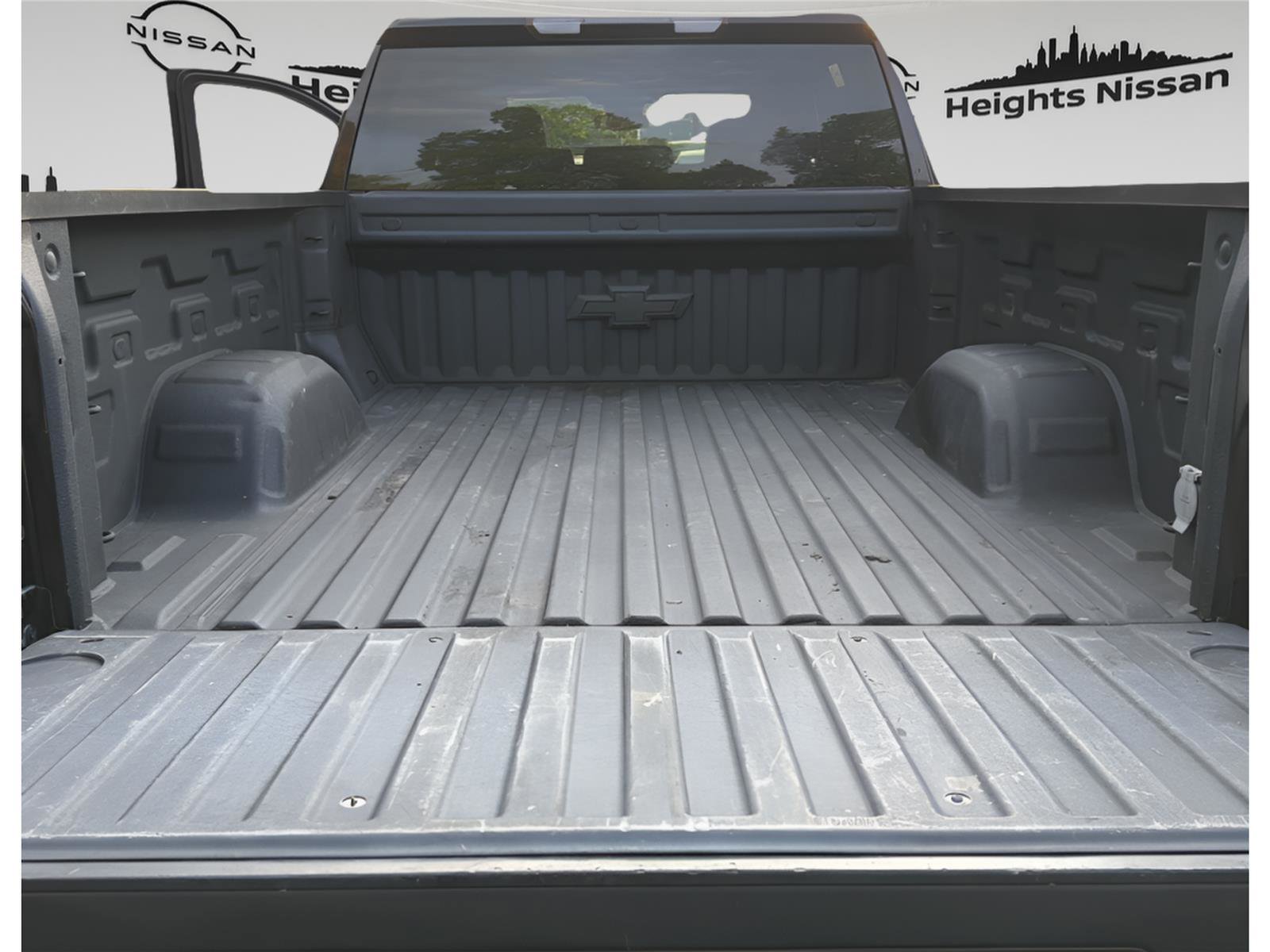Used 2023 Chevrolet Silverado 1500 RST AWD/4WD image 23
