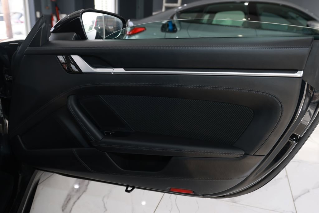 Used 2021 Porsche 911 Targa 4S image 30