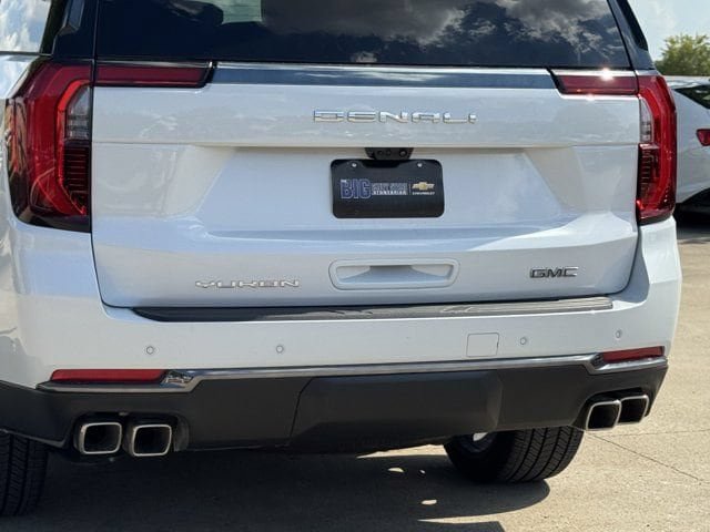 Used 2026 GMC Yukon Denali Ultimate AWD/4WD image 8