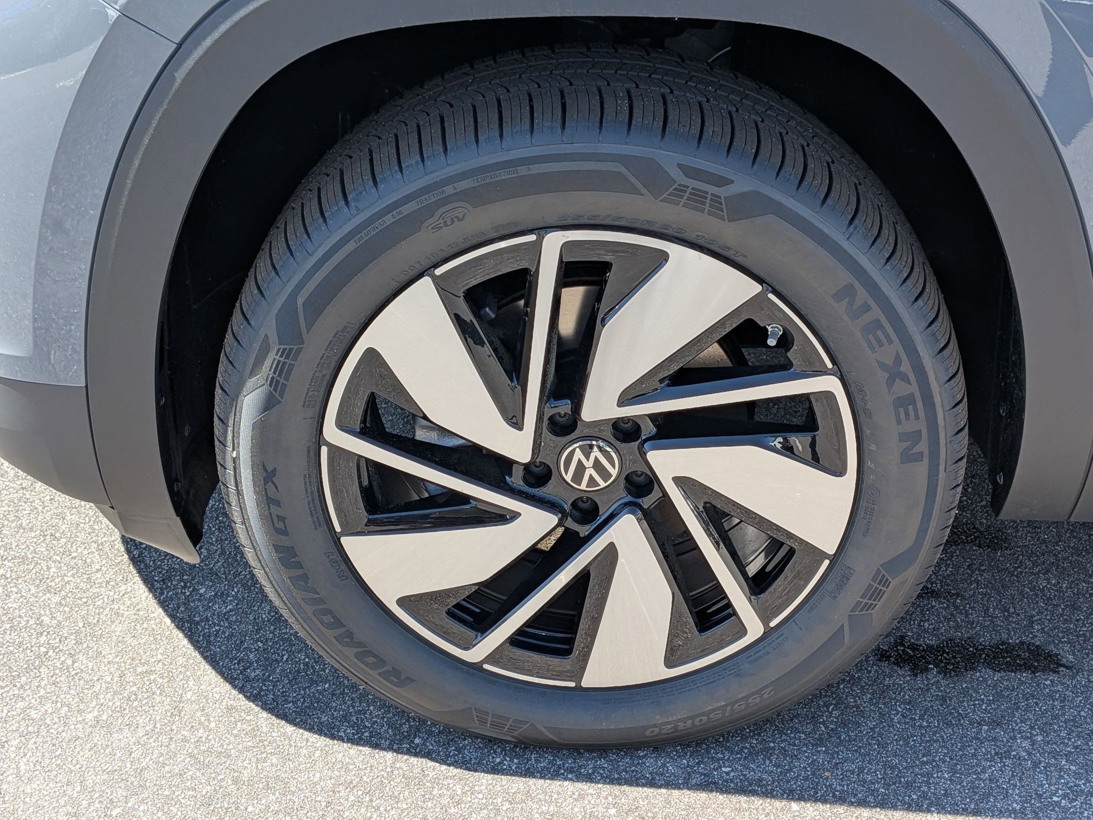 New 2026 Volkswagen Atlas SE AWD/4WD image 9