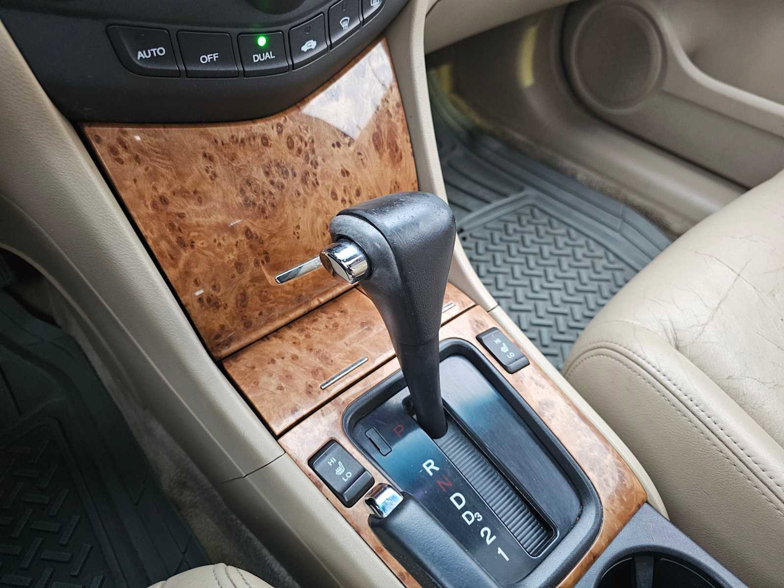 Used 2005 Honda Accord EX-L image 25