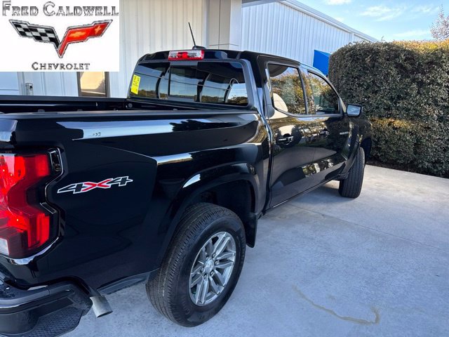 Certified 2024 Chevrolet Colorado LT w/ LT Convenience Package II AWD/4WD image 4