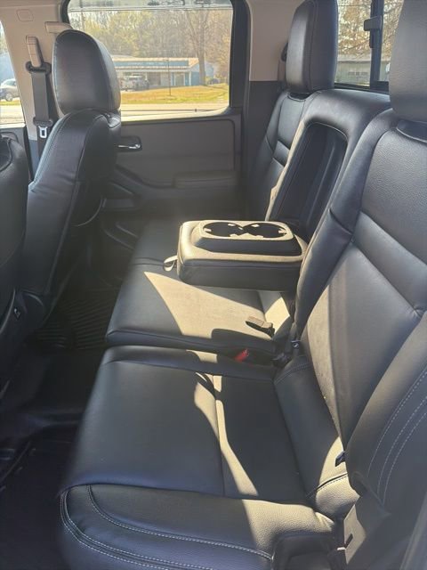 Used 2023 Nissan Frontier SV w/ SV Convenience Package image 9