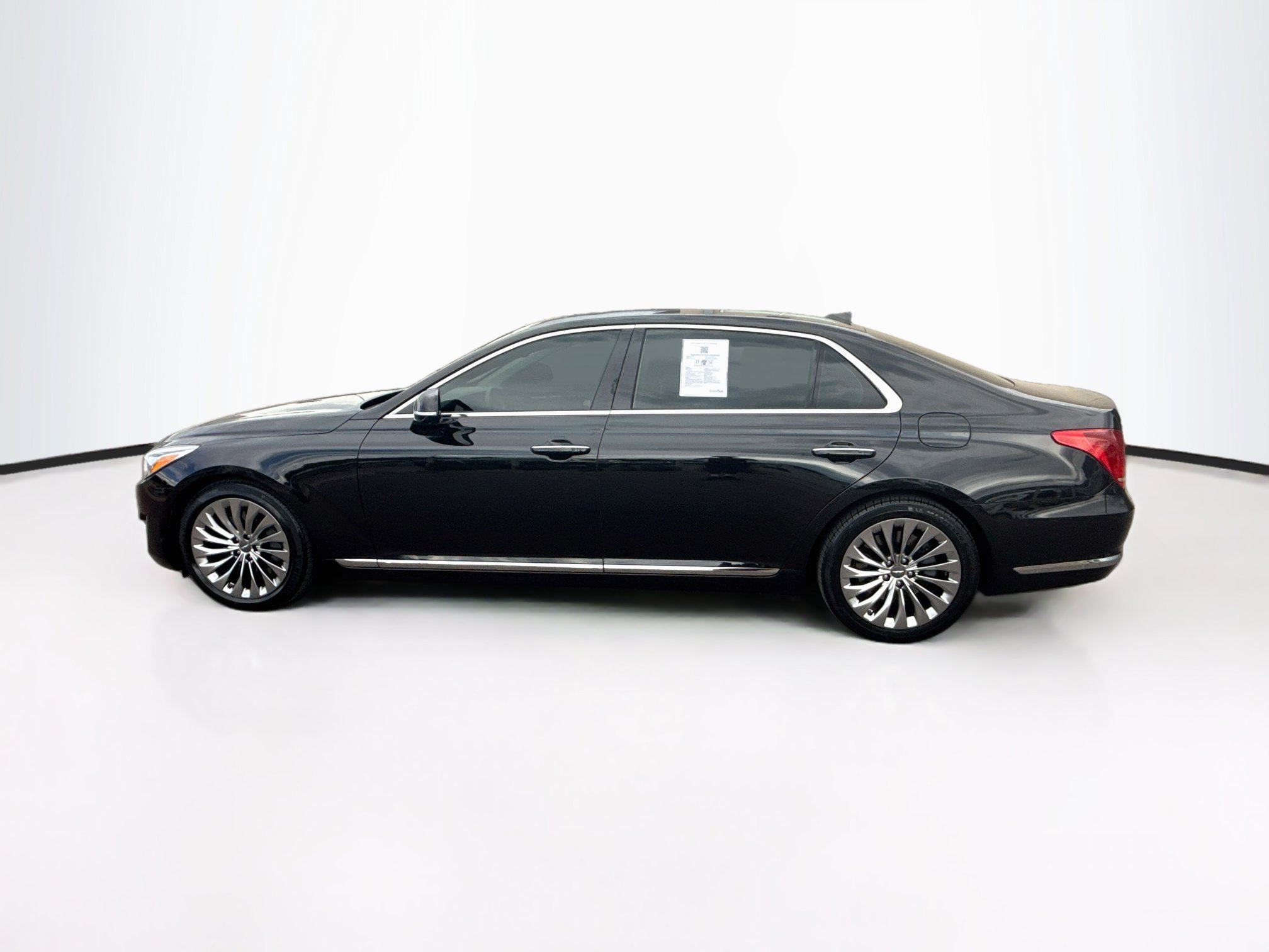 Used 2019 Genesis G90 3.3T Premium AWD/4WD image 4