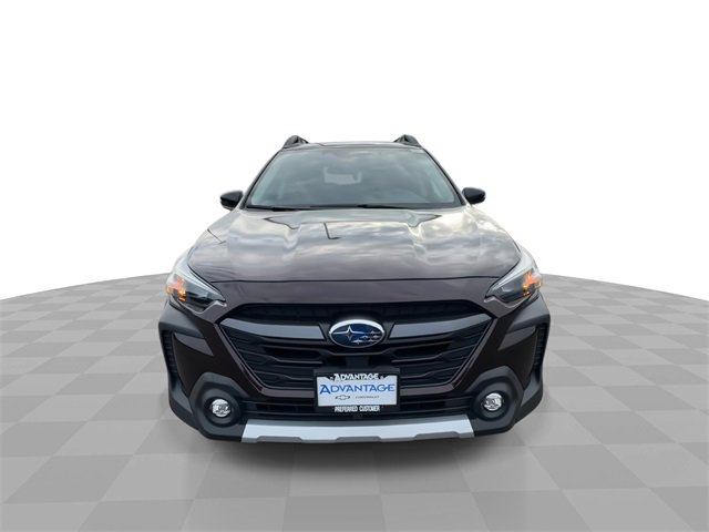 Used 2023 Subaru Outback Limited image 3