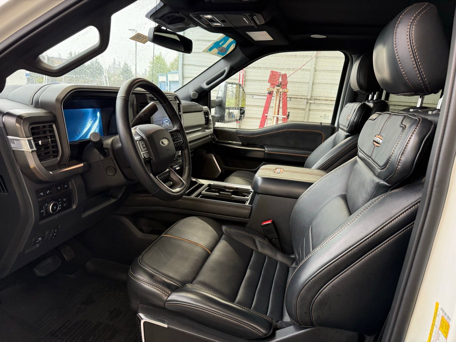 Used 2024 Ford F350 Platinum AWD/4WD image 12