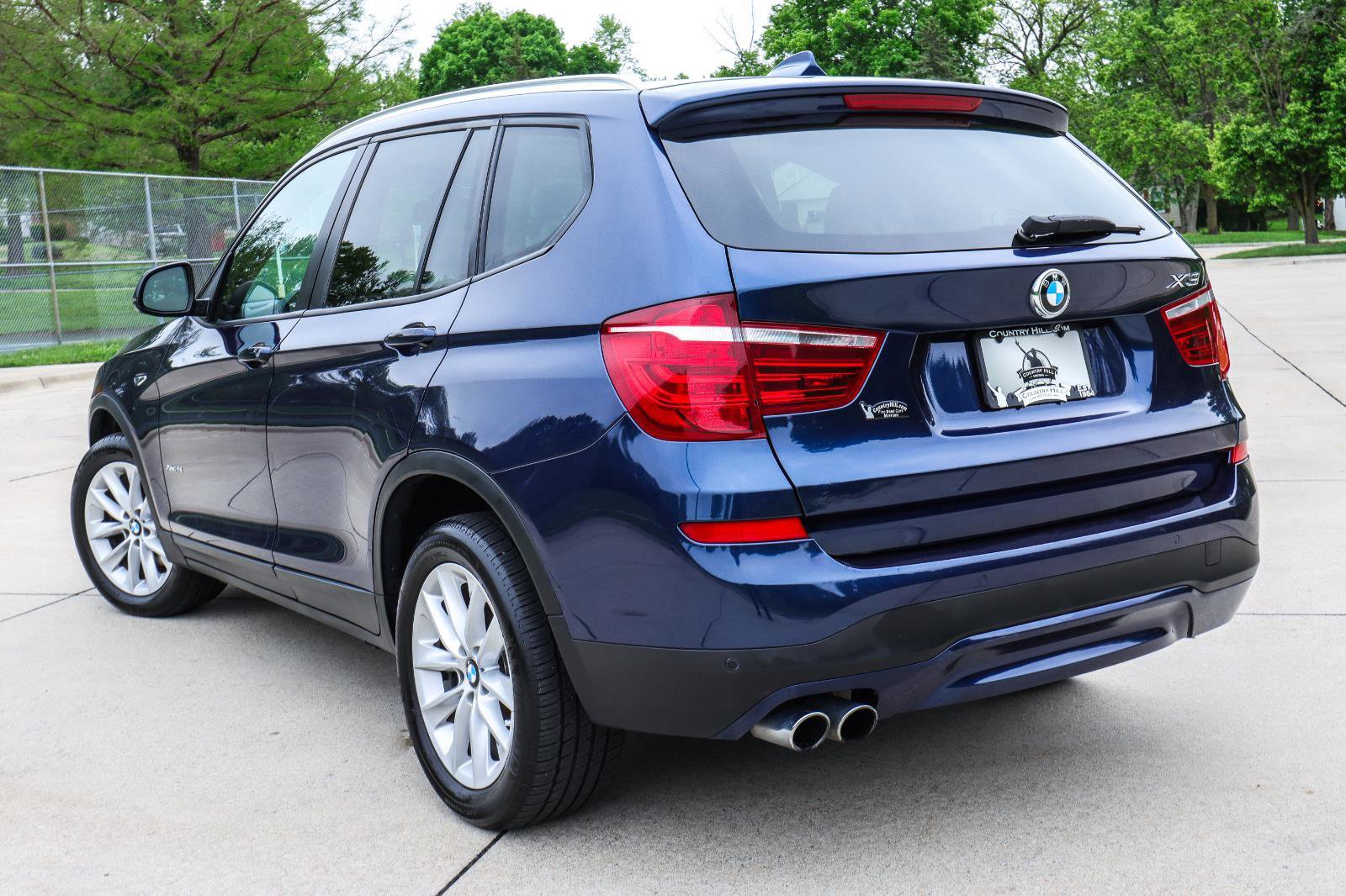 Used 2017 BMW X3 xDrive28i AWD/4WD image 13