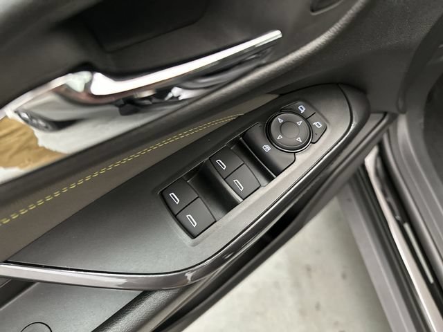 New 2026 Chevrolet Trax ACTIV w/ Driver Confidence Package FWD image 16