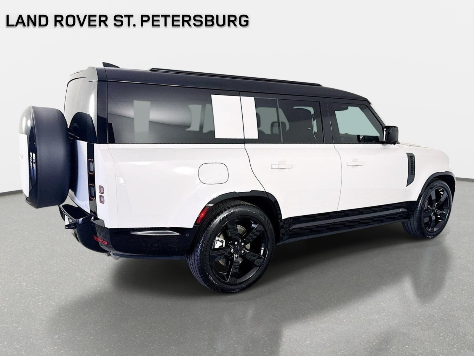 New 2026 Land Rover Defender 130 X-Dynamic SE AWD/4WD image 5