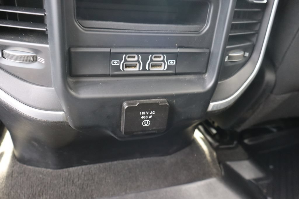 Used 2022 RAM 1500 Big Horn AWD/4WD image 22