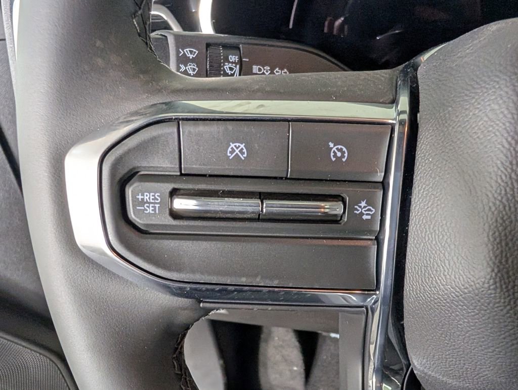 New 2026 GMC Canyon Elevation w/ Convenience Package image 18