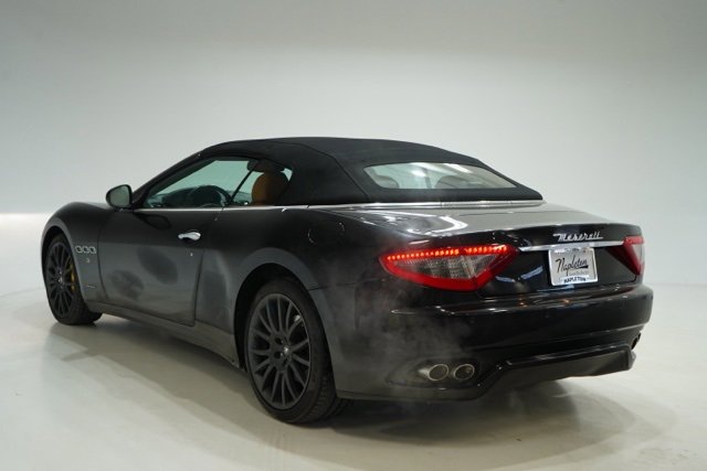 Used 2016 Maserati GranTurismo Convertible image 5