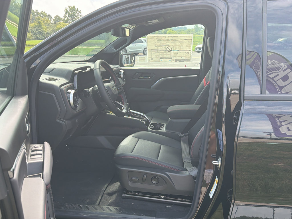 New 2026 Chevrolet Colorado Z71 w/ Technology Package AWD/4WD image 13
