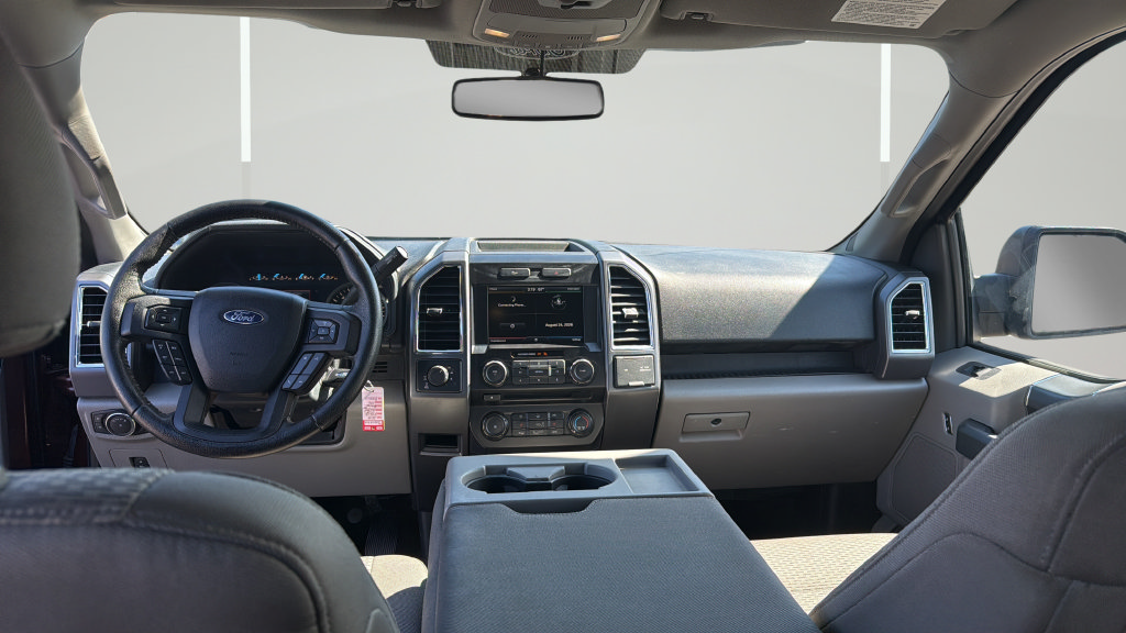Used 2015 Ford F150 XLT w/ Equipment Group 302A Luxury AWD/4WD image 16