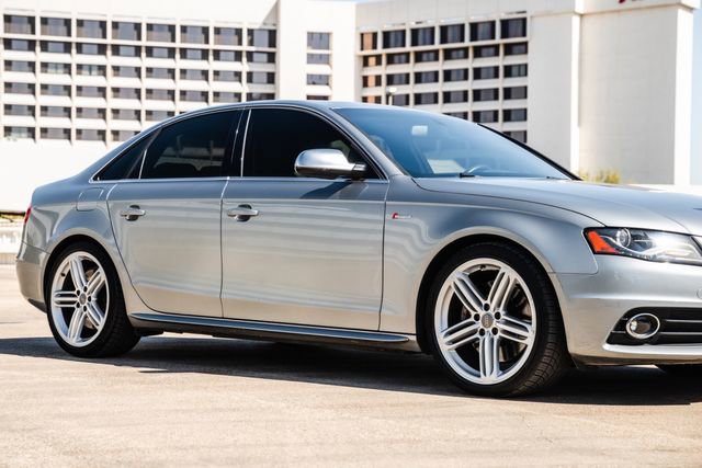 Used 2010 Audi S4 Premium Plus w/ Navigation Pkg w/Camera image 61