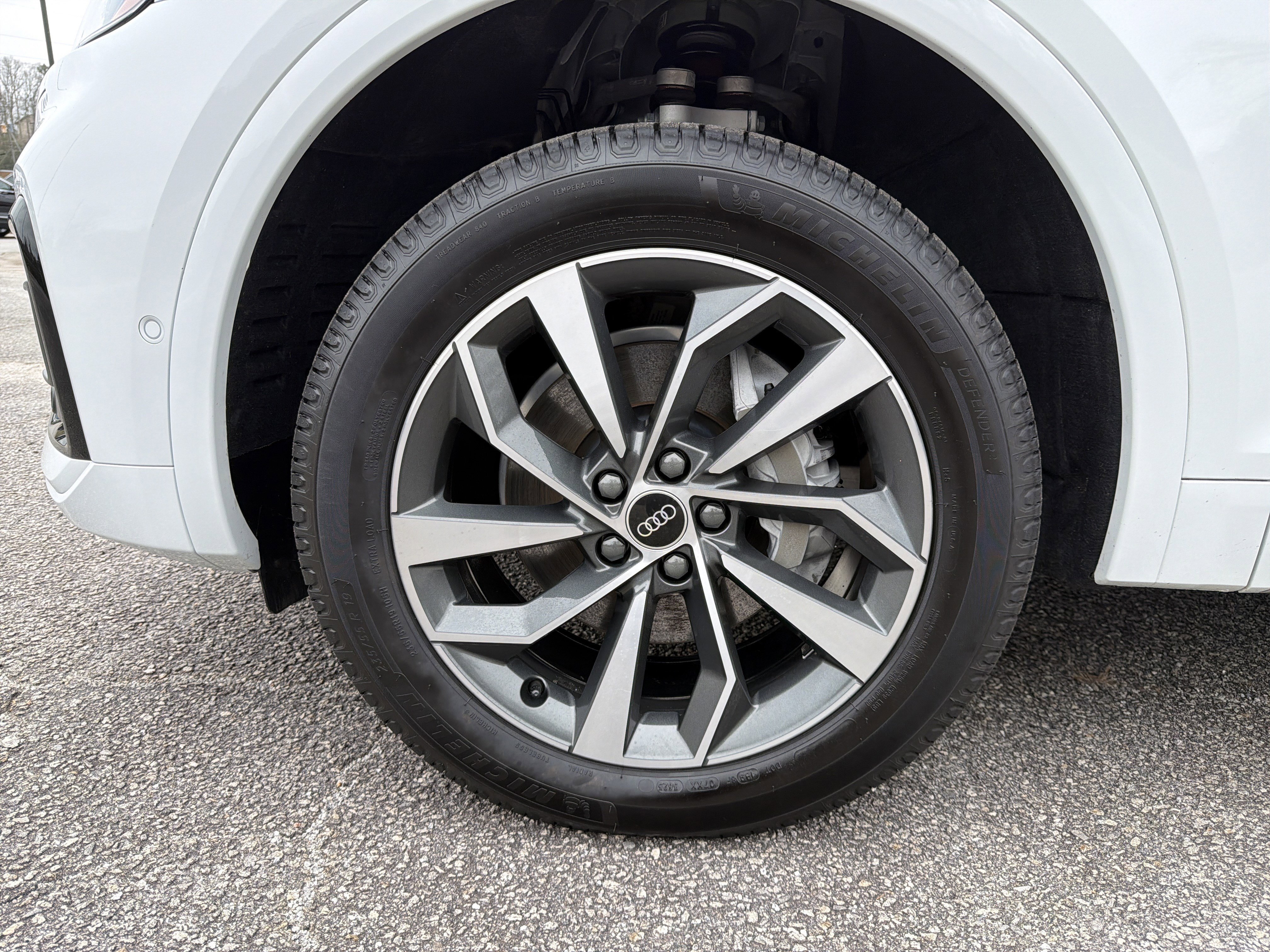 Used 2023 Audi Q5 2.0T Prestige w/ Prestige Package image 14