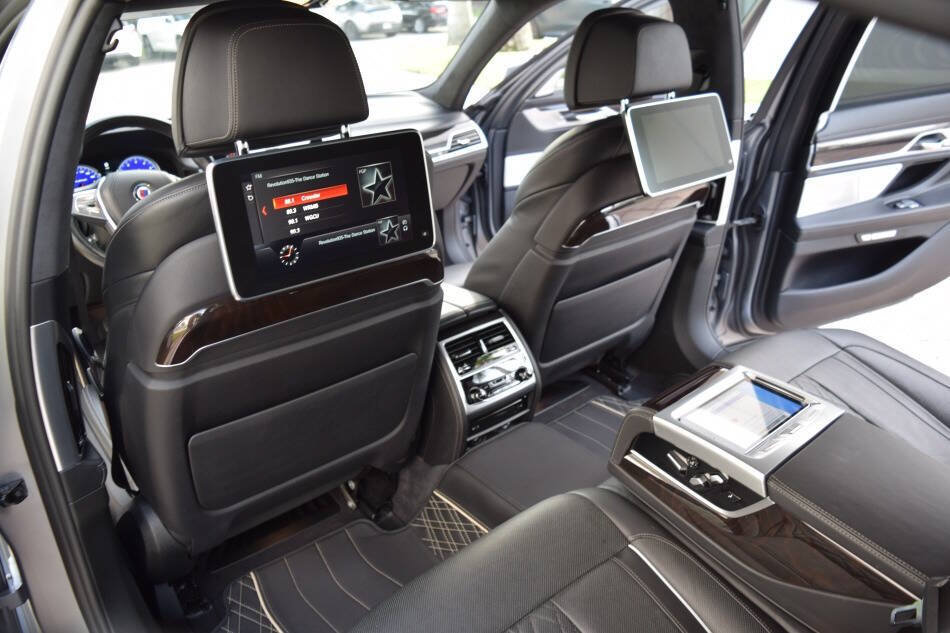 Used 2018 BMW ALPINA B7 xDrive w/ Luxury Rear Seating Package AWD/4WD image 49