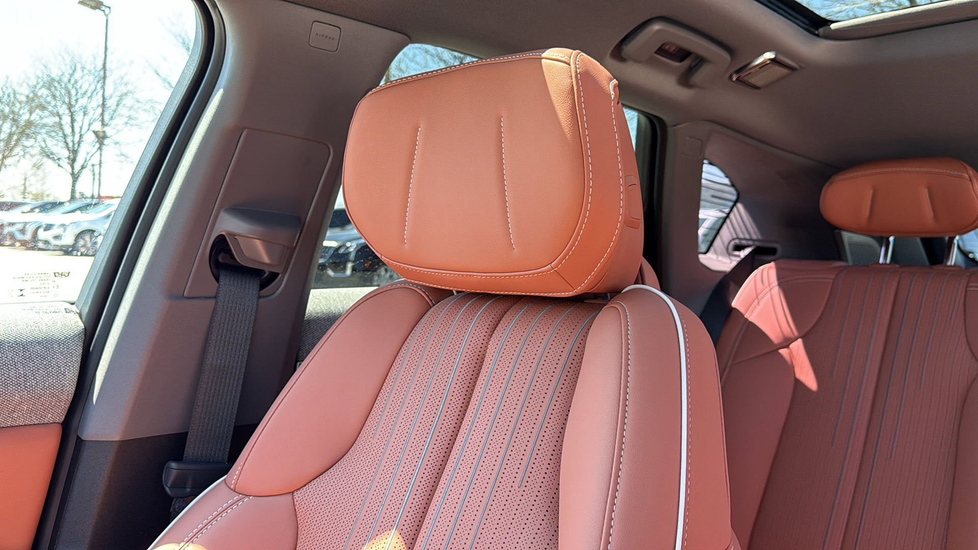 New 2026 Cadillac Optiq Sport 2 w/ LPO, Floor Liner Package AWD/4WD image 23