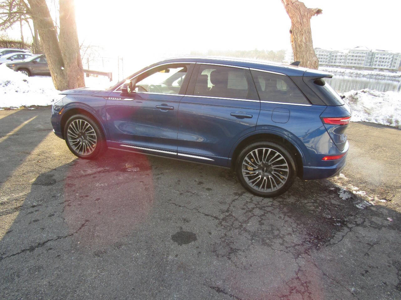 Used 2020 Lincoln Corsair Reserve w/ Equipment Group 201A image 5