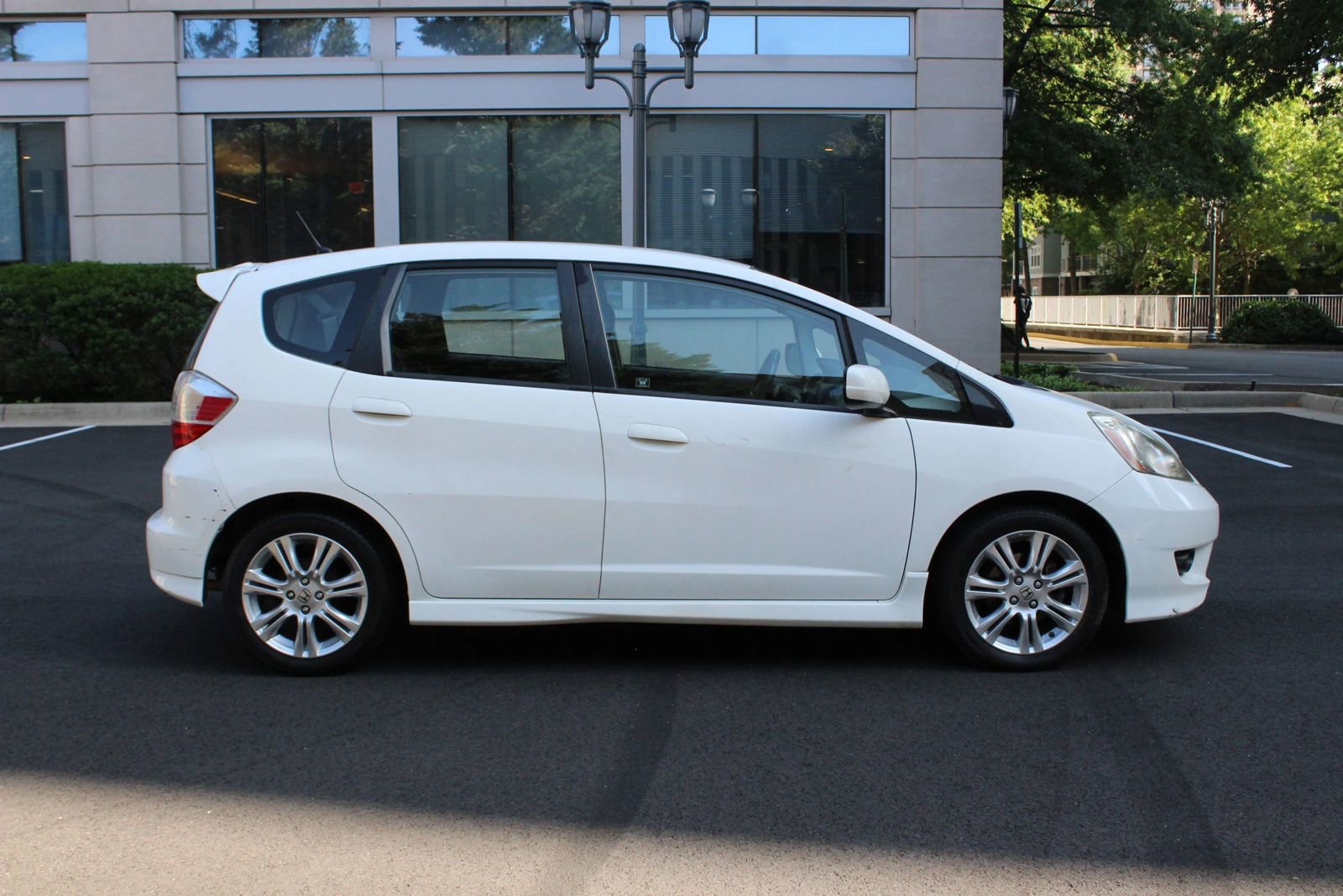 Used 2010 Honda Fit Sport image 6