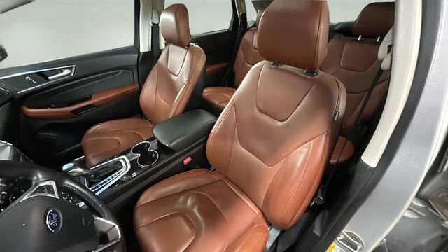 Used 2016 Ford Edge Titanium w/ Equipment Group 302A image 9