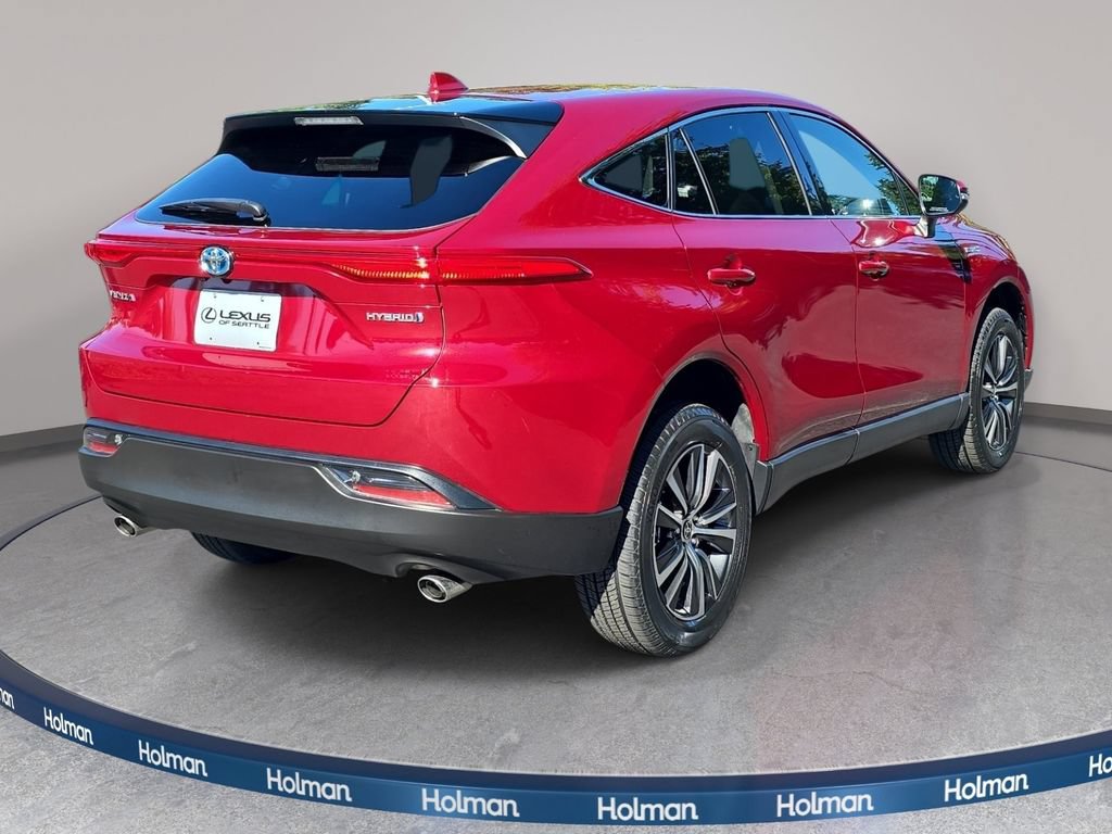 Used 2021 Toyota Venza LE w/ Carpet Mat Package (TMS) AWD/4WD image 6