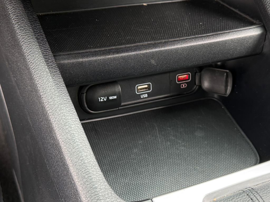 Used 2024 Kia Forte LXS image 23