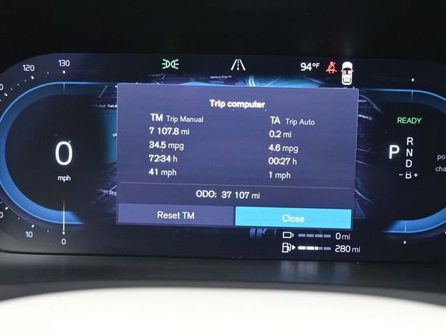 Used 2023 Volvo XC90 T8 Plus image 28