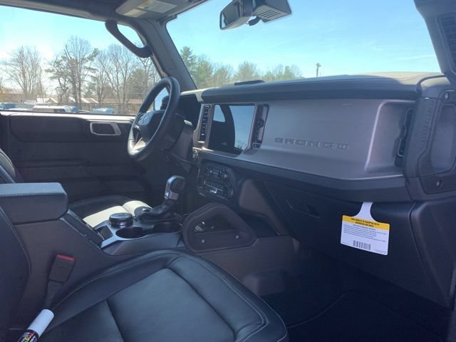 New 2026 Ford Bronco Outer Banks w/ Sasquatch Package AWD/4WD image 17
