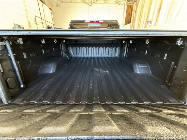 Certified 2022 GMC Sierra 2500 SLT w/ SLT Convenience Package image 24