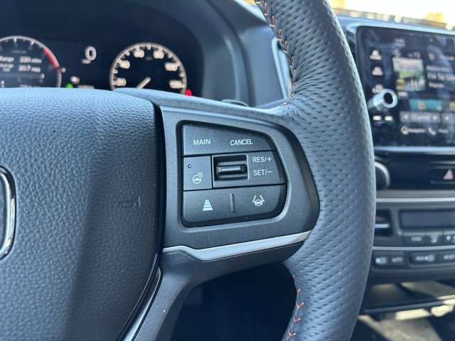 Certified 2025 Honda Ridgeline TrailSport image 15