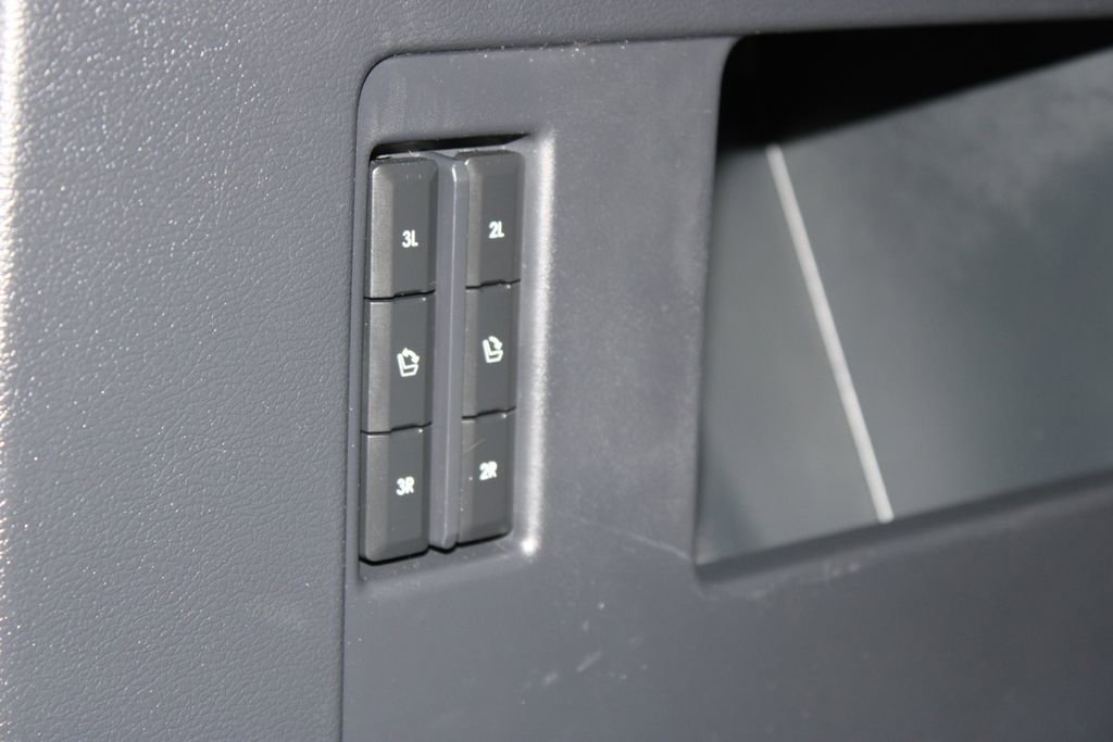 Used 2024 Lincoln Navigator Reserve image 18