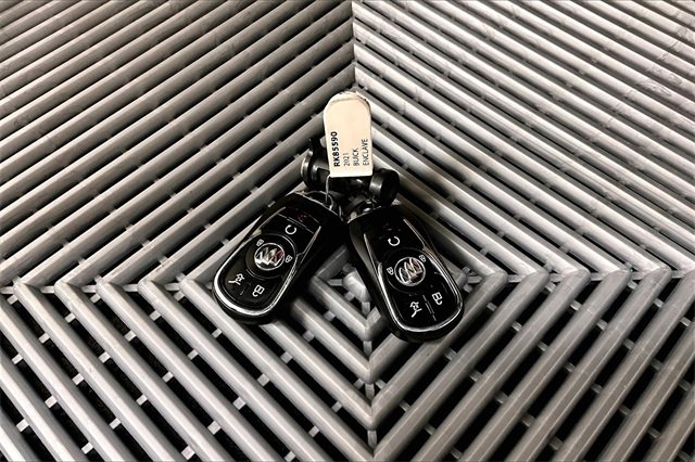 Used 2021 Buick Enclave Avenir image 9