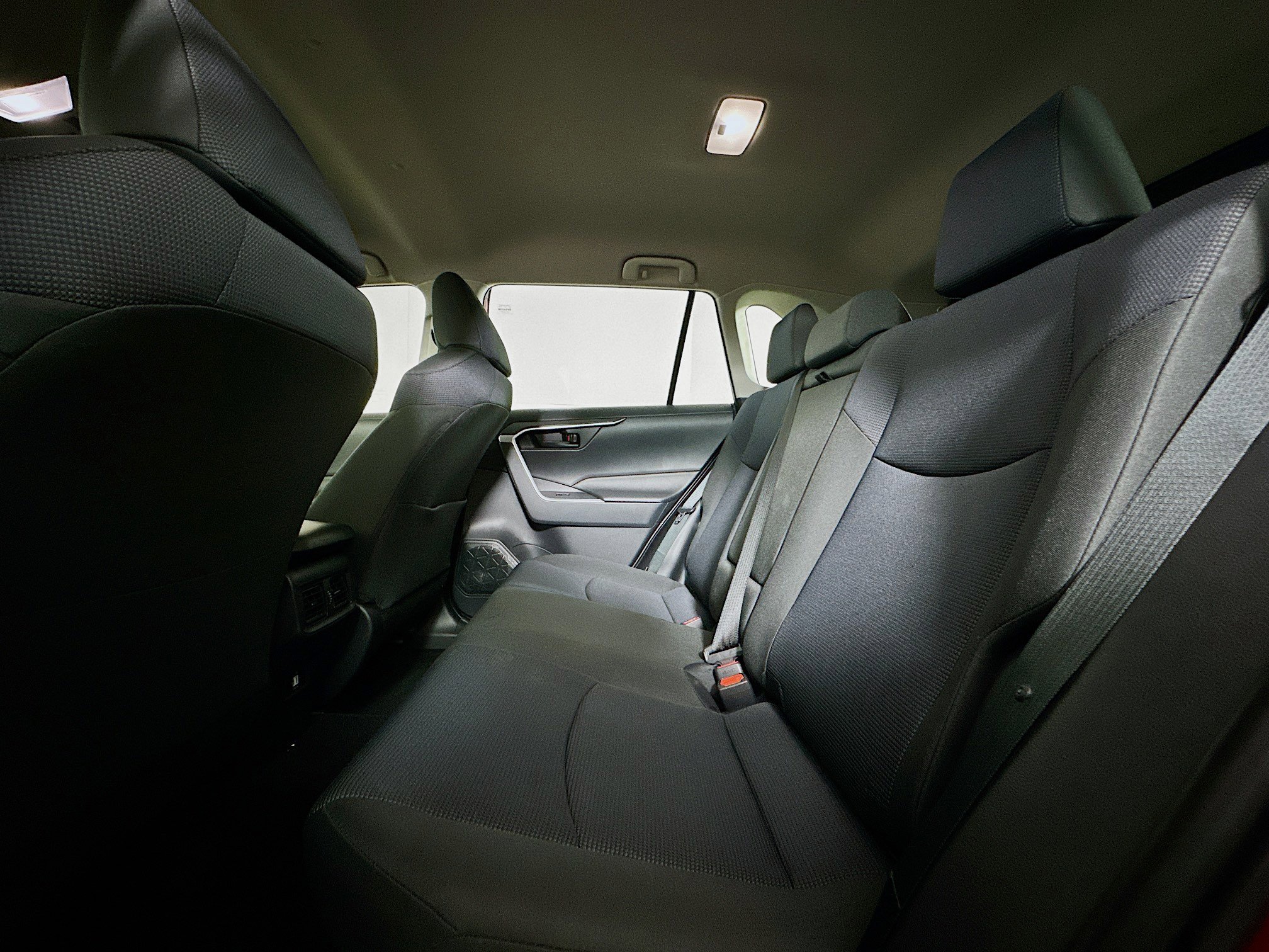 Used 2025 Toyota RAV4 LE image 27