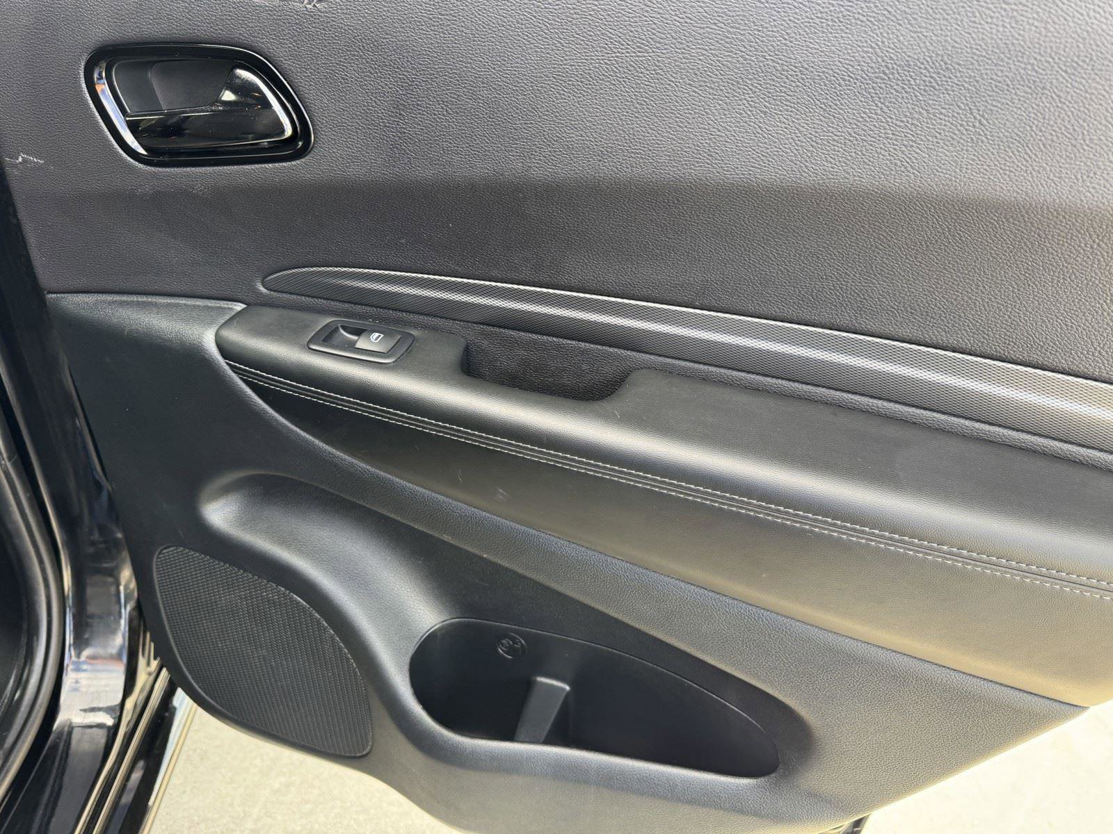 Used 2022 Dodge Durango GT RWD image 8