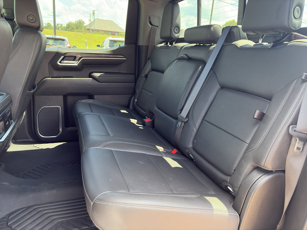 Used 2023 Chevrolet Silverado 1500 LTZ w/ LTZ Convenience Package II AWD/4WD image 13