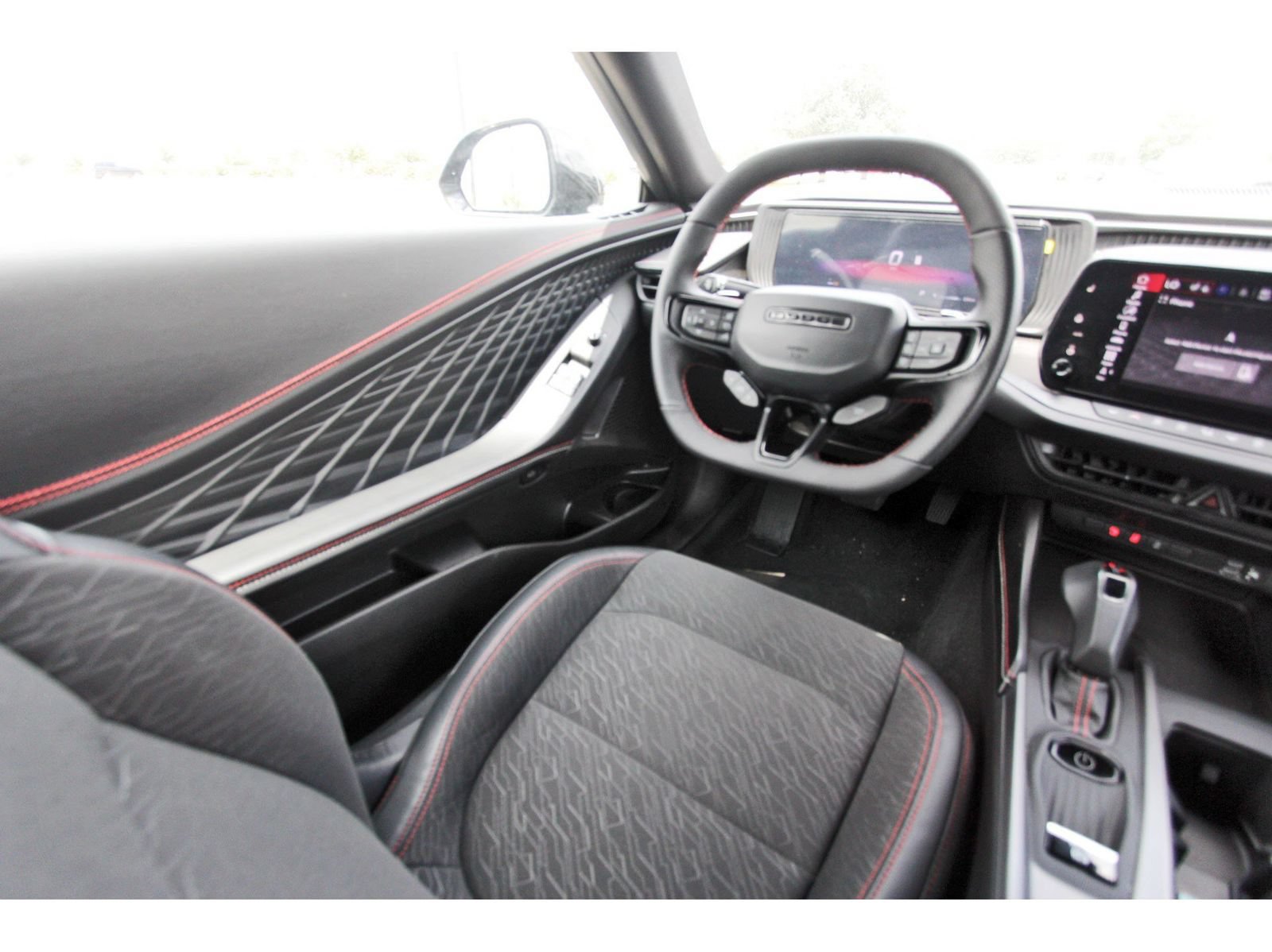 Used 2025 Dodge Charger Daytona R/T w/ Quick Order Package 25M R/T AWD/4WD image 9