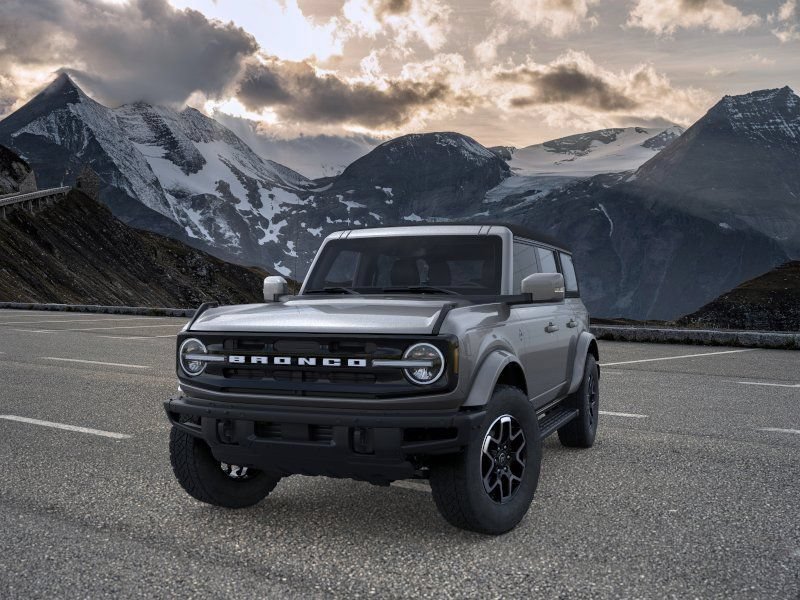 New 2024 Ford Bronco Outer Banks AWD/4WD image 2
