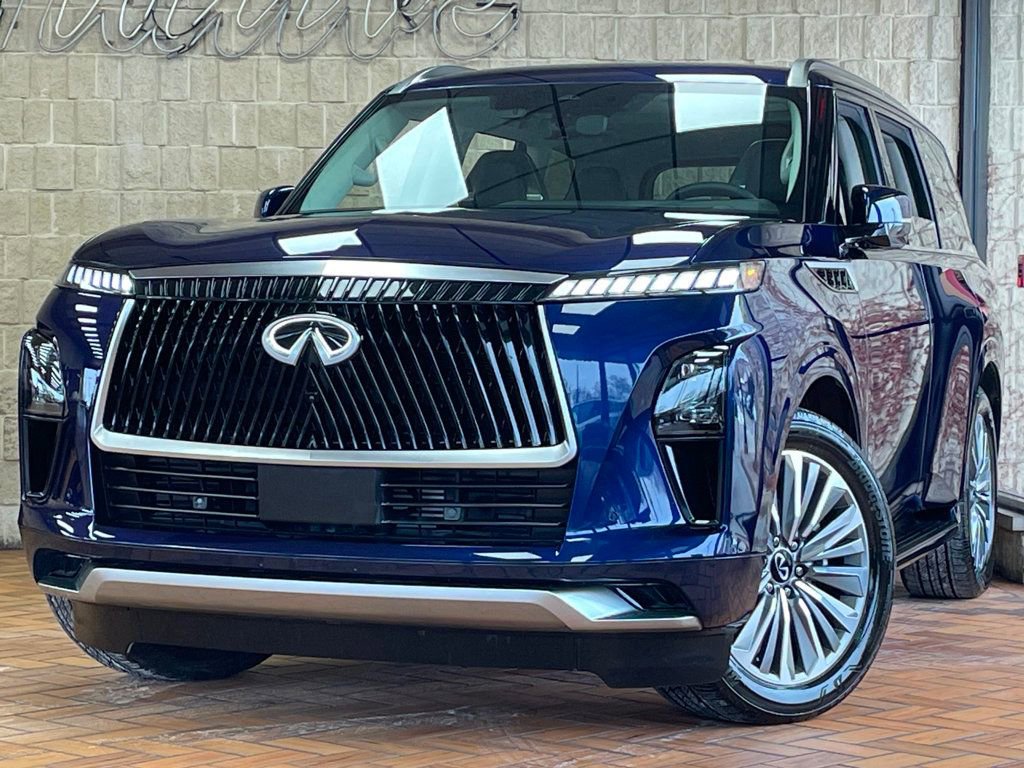 Used 2025 INFINITI QX80 Sensory image 2
