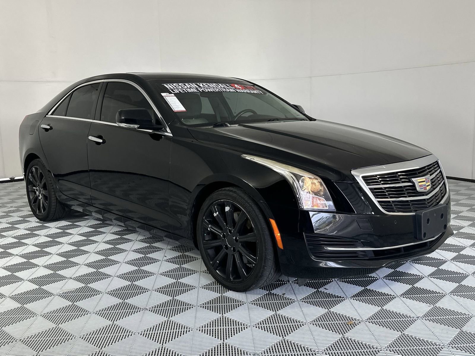 Used 2017 Cadillac ATS Luxury w/ Safety and Security Package AWD/4WD image 2