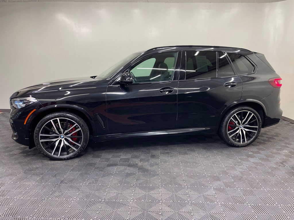 Used 2022 BMW X5 xDrive40i w/ M Sport Package AWD/4WD image 5