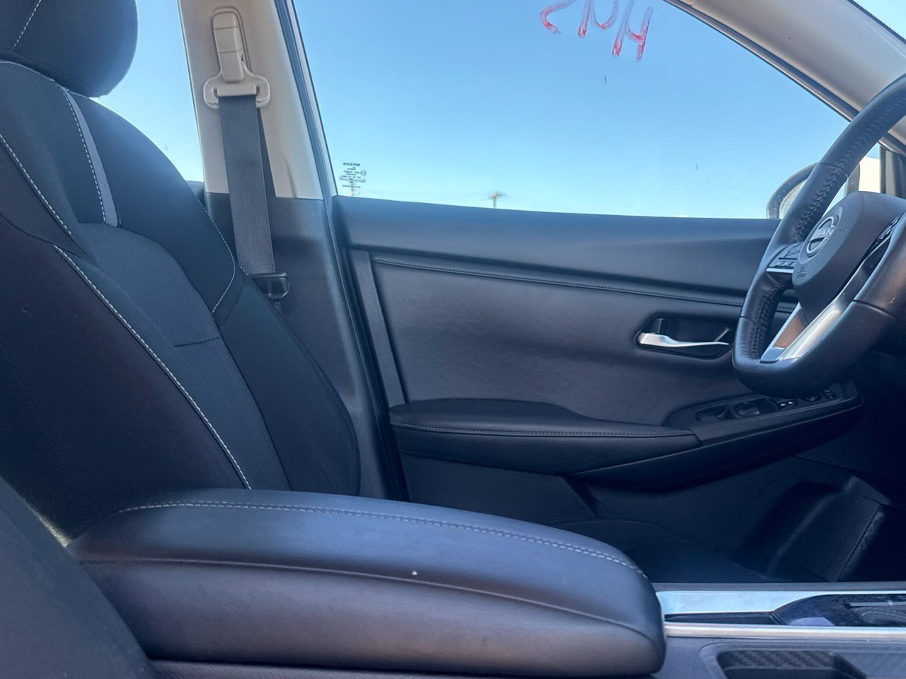 Certified 2025 Nissan Sentra SV w/ All-Weather Package FWD image 39